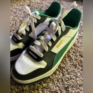 Puma sneakers